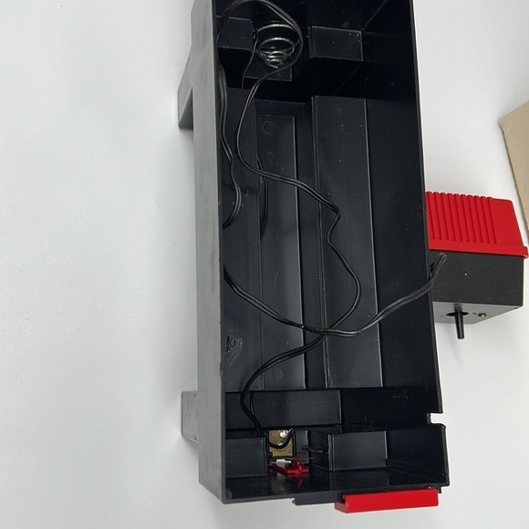 Swank Vintage Battery Operated Electro Shoe Caddy Motorized Buffer Original Box - Picture 4 of 16